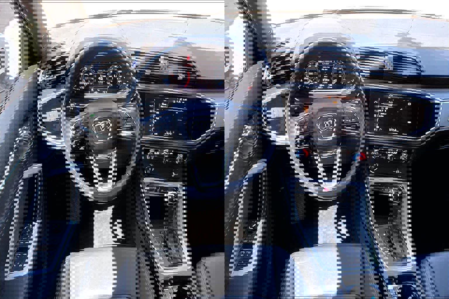 Used 2022 Audi Q3 2.0T Premium w/ Convenience Package image 6