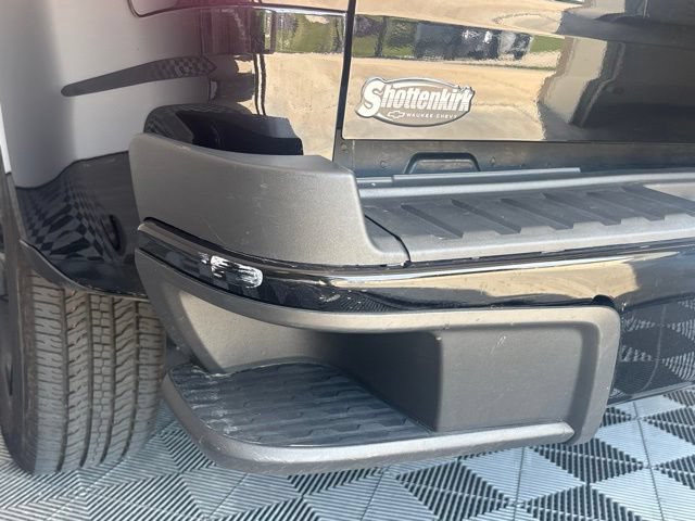 Used 2018 Chevrolet Colorado LT AWD/4WD image 29