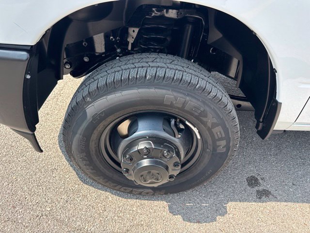 New 2027 RAM 3500 Tradesman AWD/4WD image 7