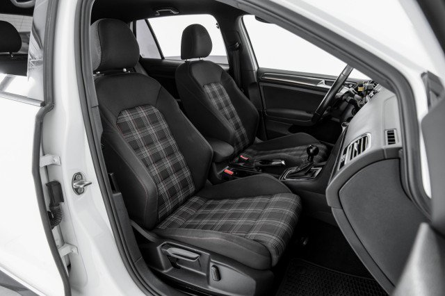 Used 2019 Volkswagen GTI S w/ Driver Assistance Package FWD image 33