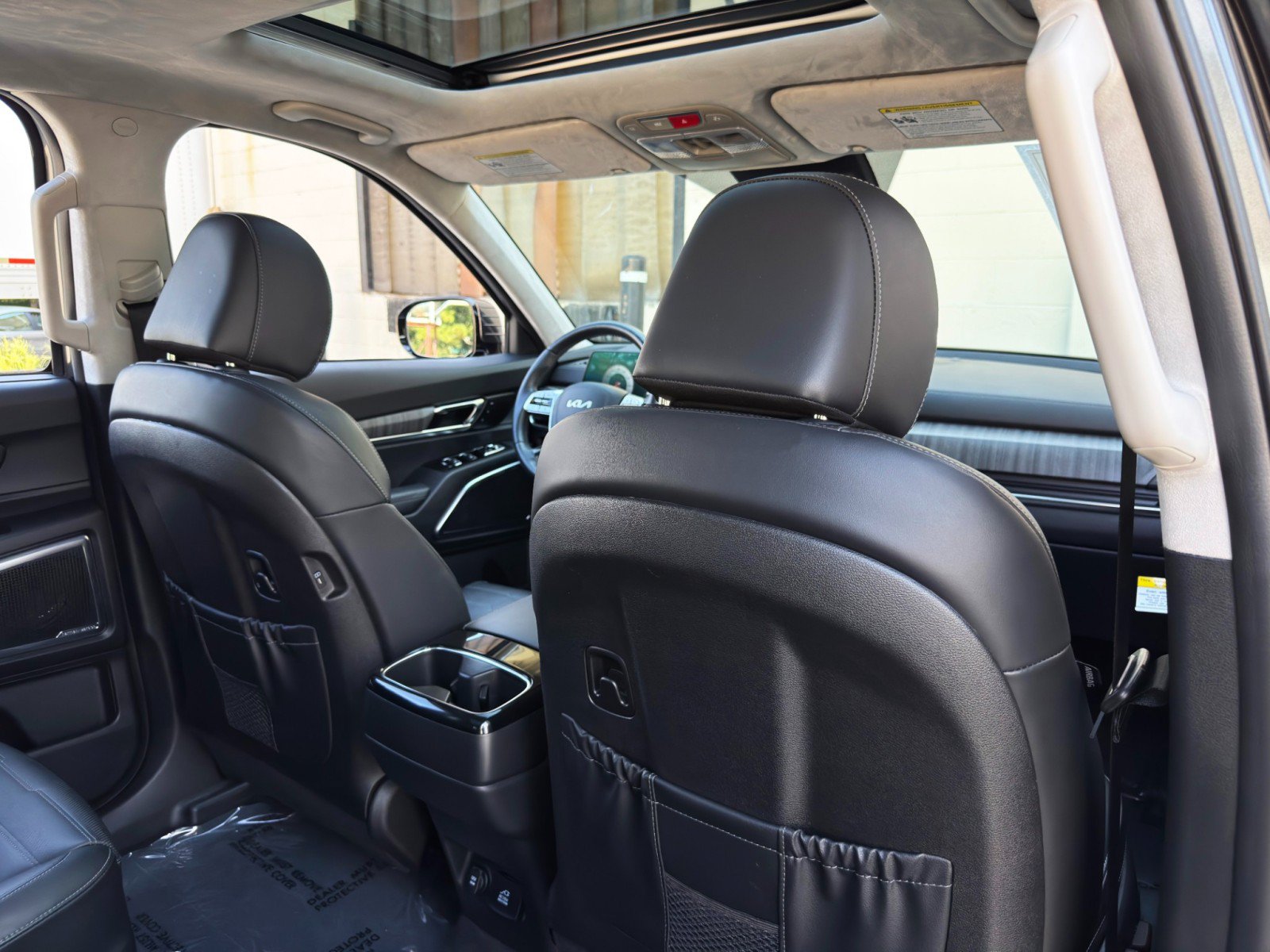 Used 2024 Kia Telluride SX Prestige AWD/4WD image 40