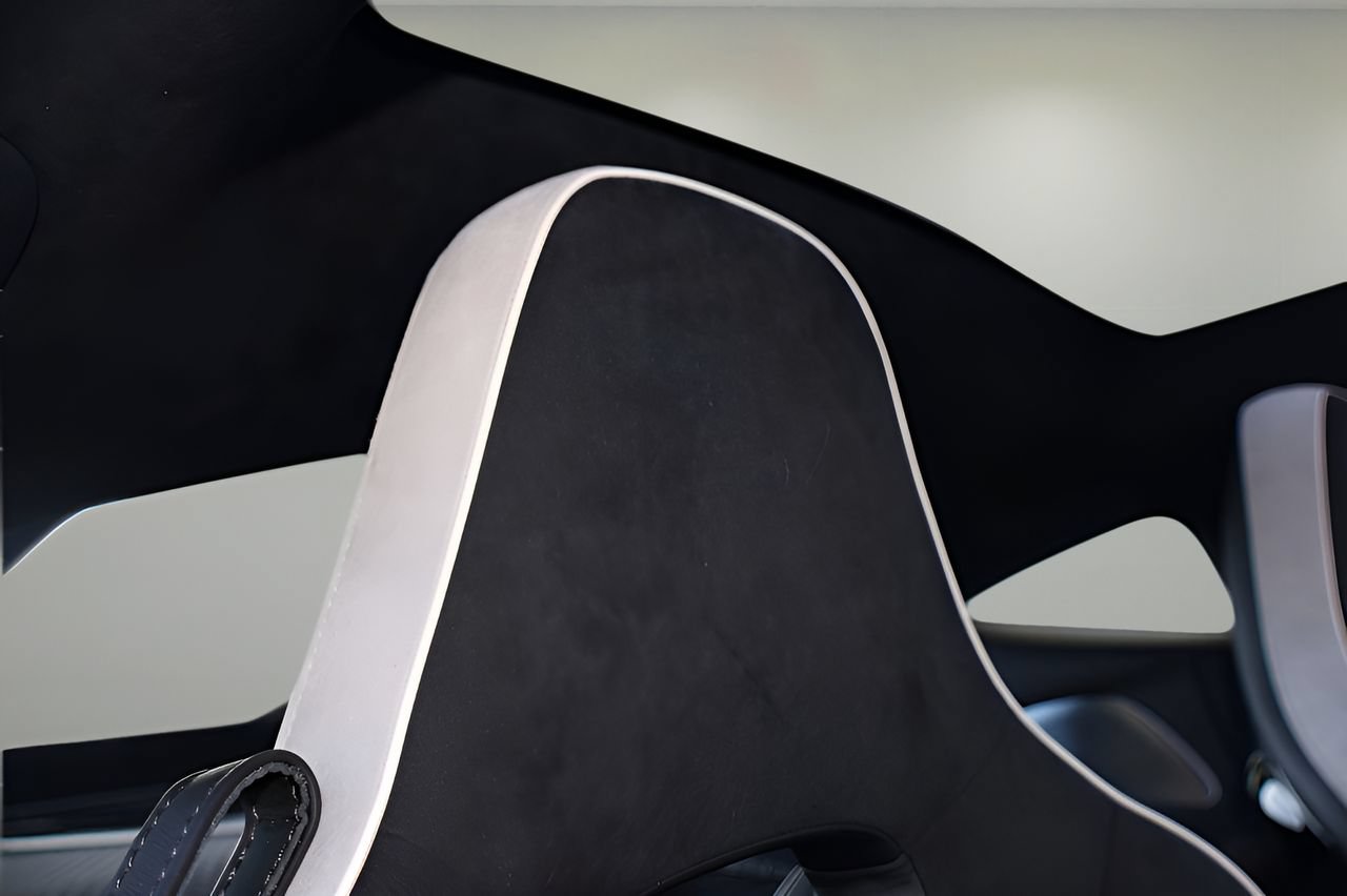 New 2026 McLaren GTS RWD image 14