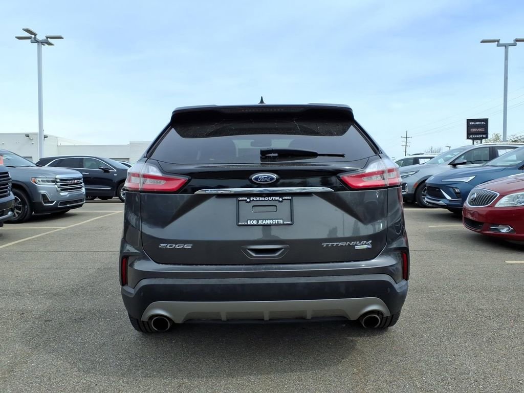 Used 2019 Ford Edge Titanium w/ Equipment Group 301A AWD/4WD image 6