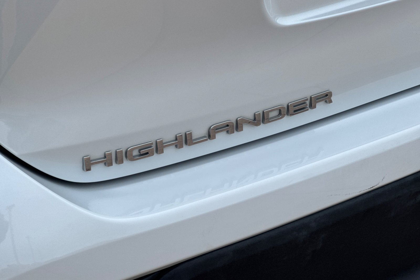 Certified 2023 Toyota Highlander LE AWD/4WD image 35
