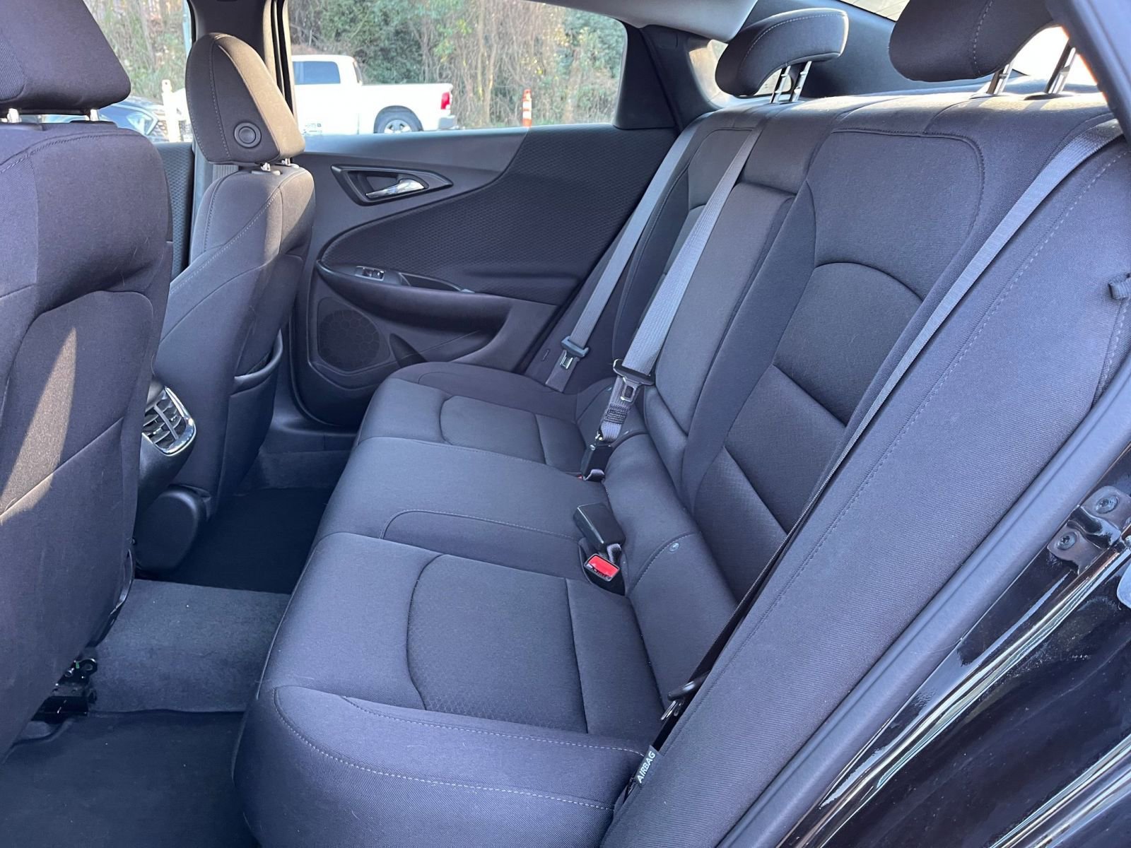 Used 2024 Chevrolet Malibu LT image 25