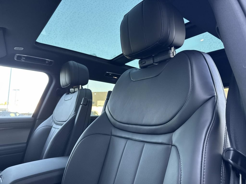 New 2026 Land Rover Range Rover Sport SE AWD/4WD image 20