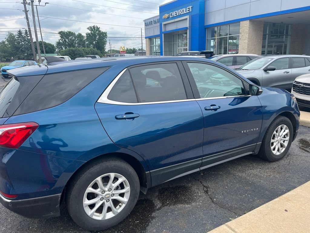 Used 2019 Chevrolet Equinox LT w/ Driver Convenience Package FWD image 6