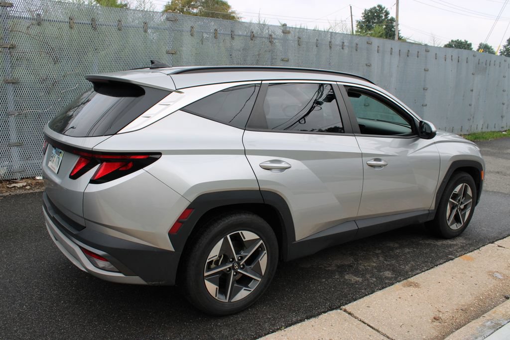 Used 2025 Hyundai Tucson SEL FWD image 5