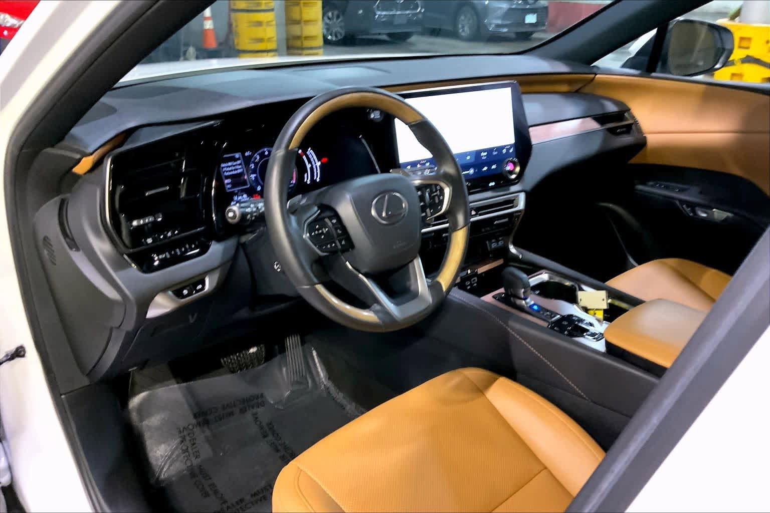 Used 2023 Lexus RX 350 Premium w/ Accessory Package image 18