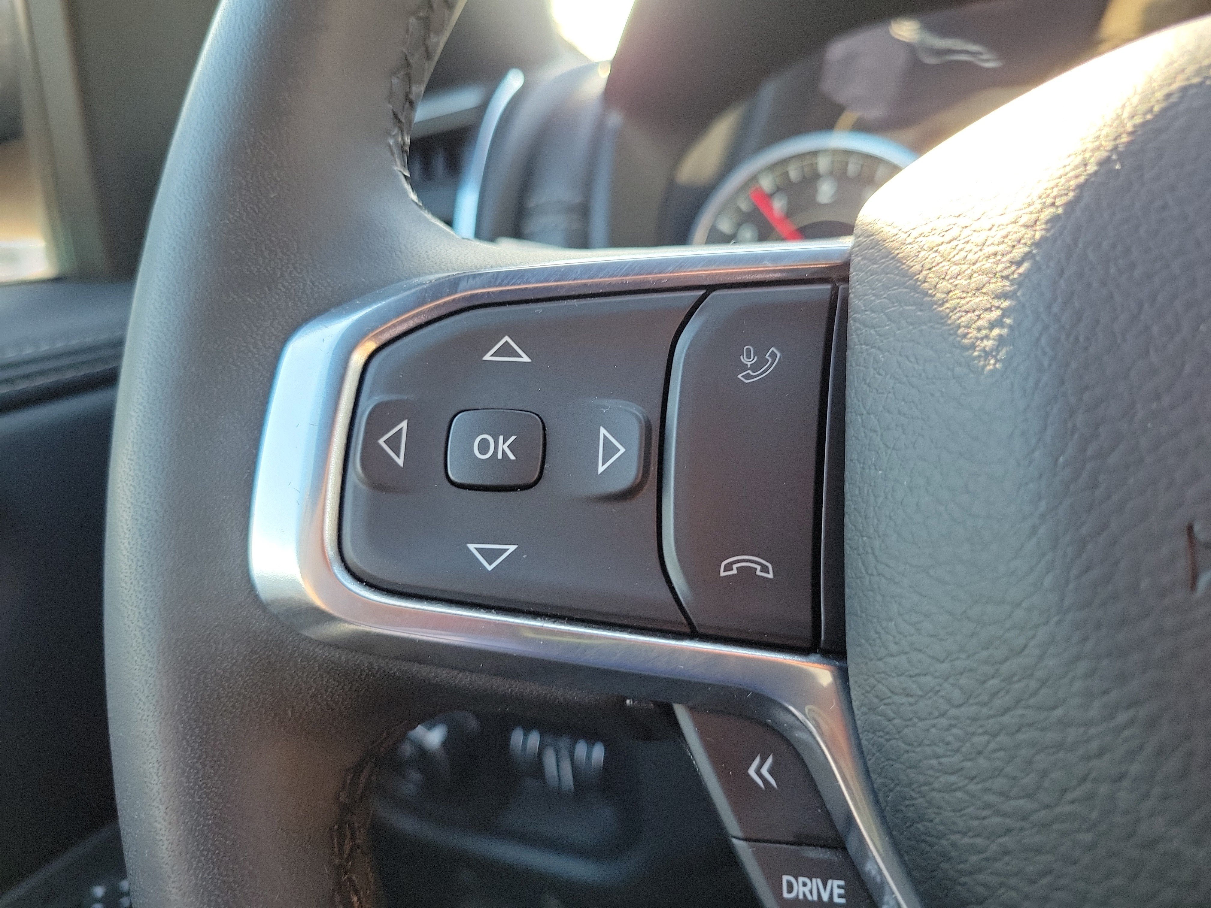 Used 2025 RAM 1500 Laramie w/ Bed Utility Group AWD/4WD image 18