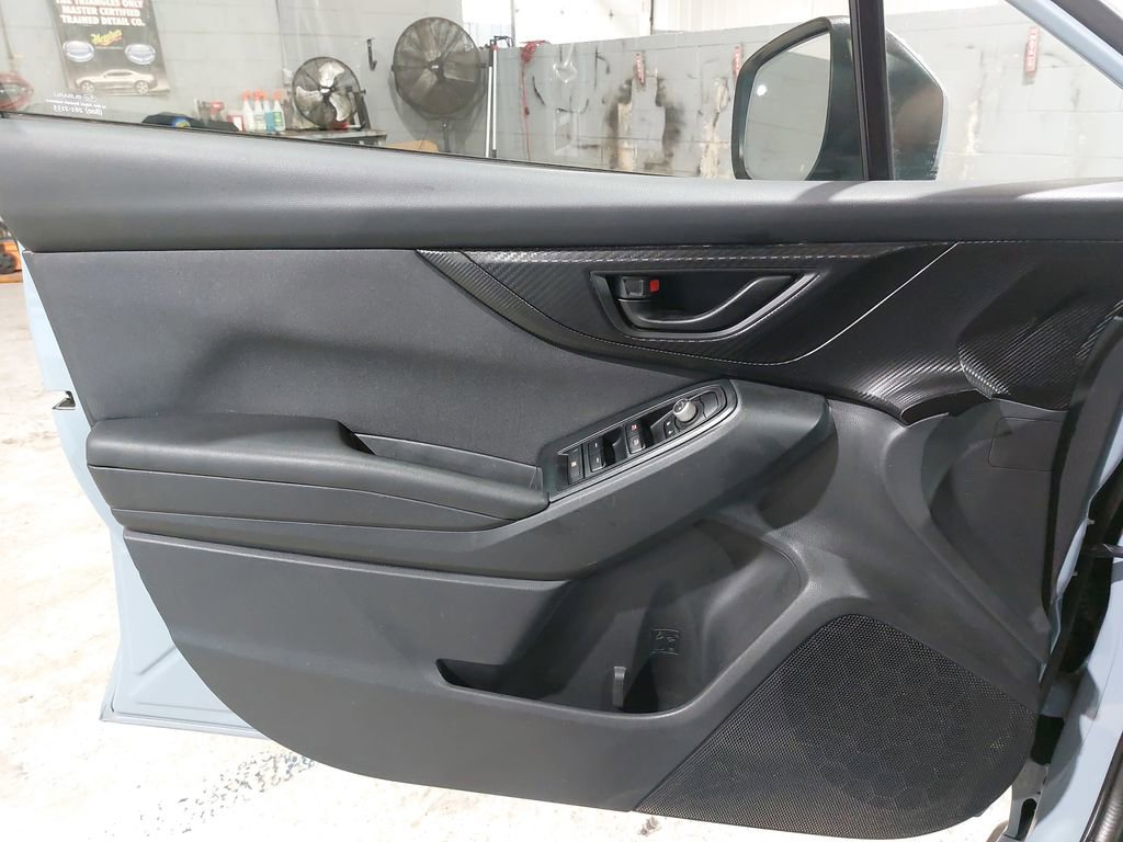 Used 2021 Subaru Crosstrek 2.0i Premium AWD/4WD image 28