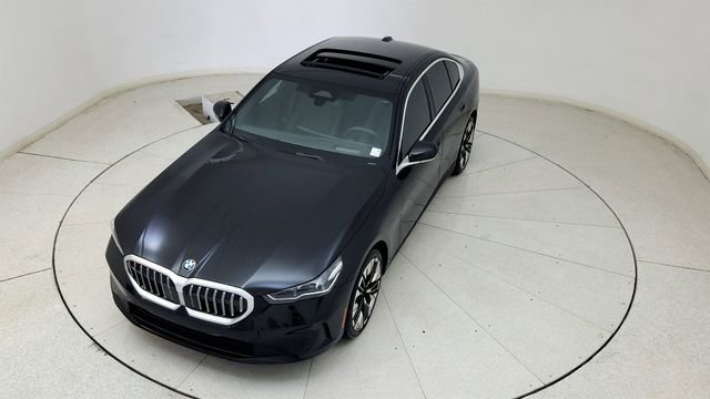 Used 2026 BMW 530i RWD image 76