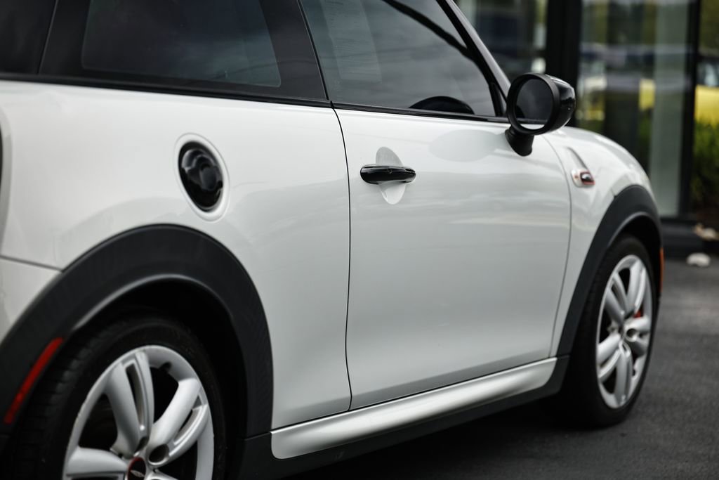 Used 2021 MINI Cooper John Cooper Works w/ 6.5" Touchscreen Package FWD image 10