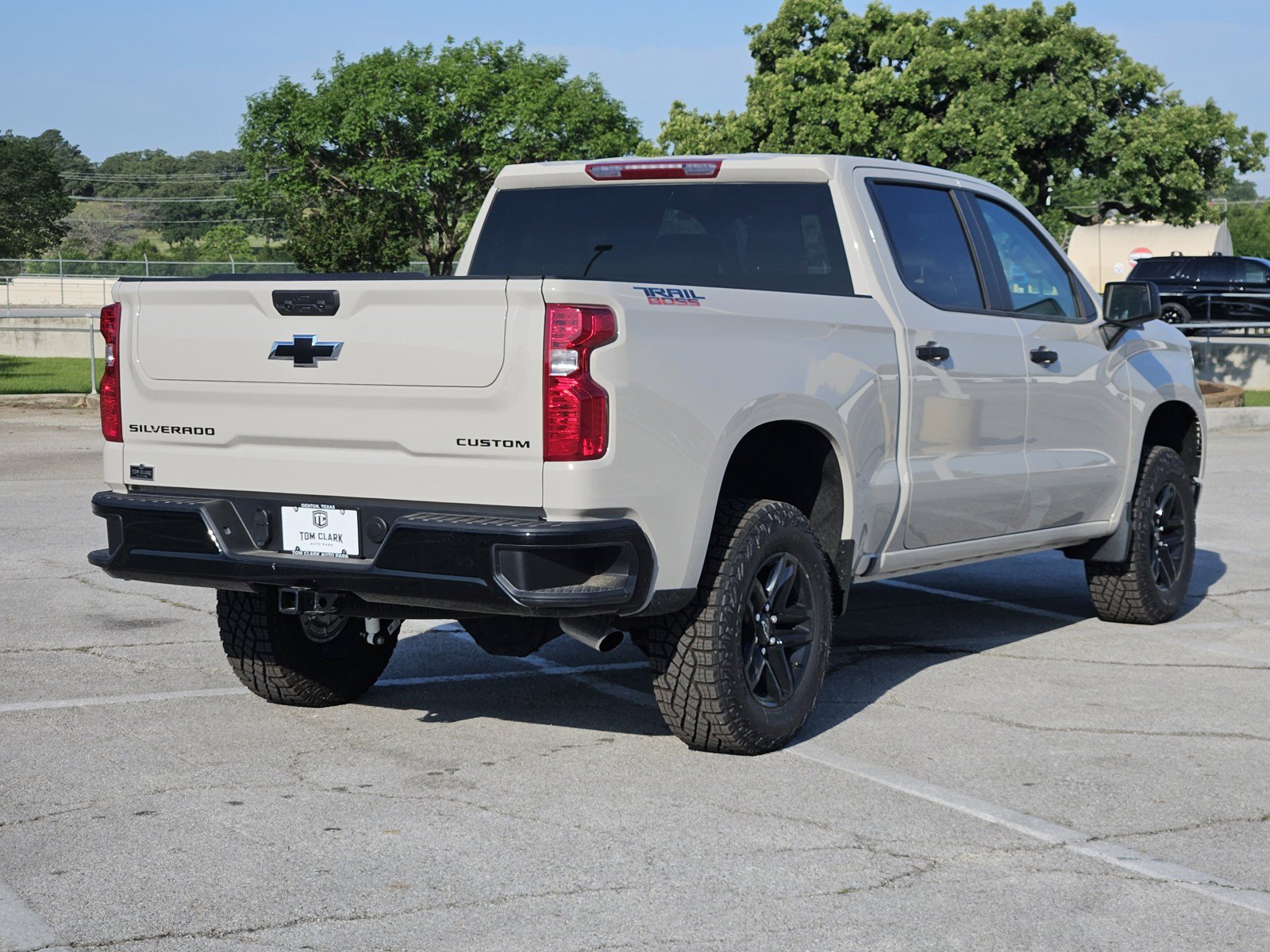 New 2026 Chevrolet Silverado 1500 Custom Trail Boss w/ LPO, Dark Essentials Package AWD/4WD image 3