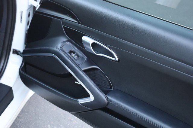 Used 2017 Porsche 911 Carrera image 40