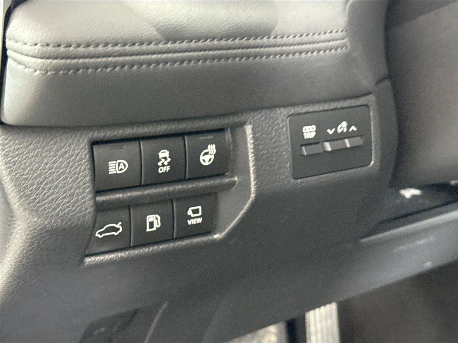 Certified 2021 Toyota Avalon Limited w/ Advanced Safety Package FWD image 24