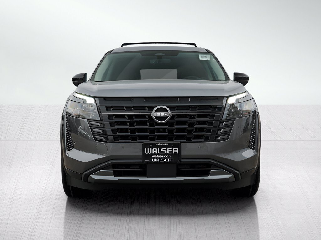 New 2026 Nissan Pathfinder SL w/ SL Premium Package AWD/4WD image 2