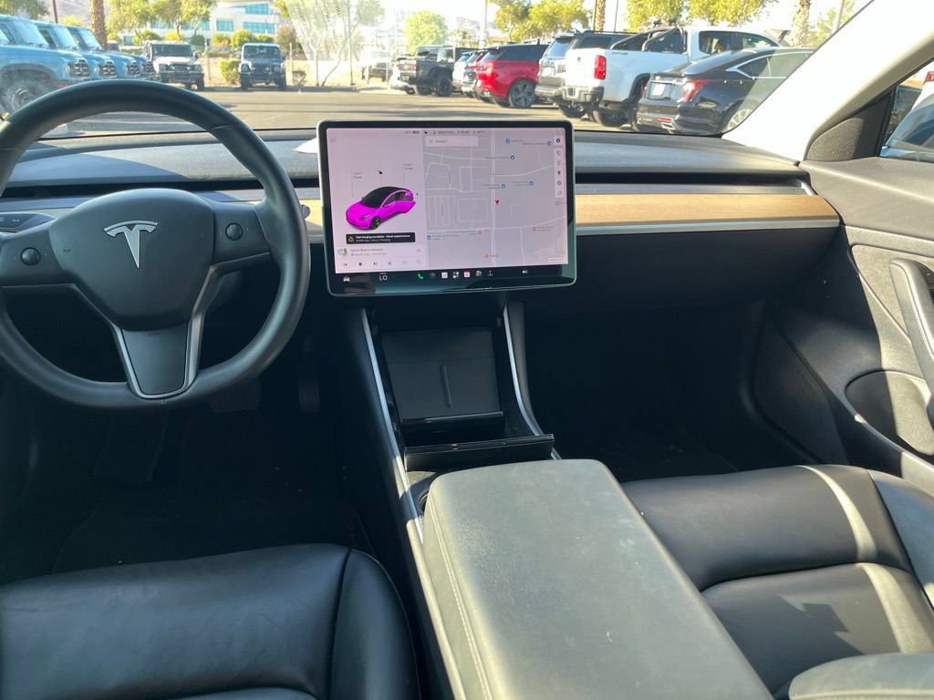 Used 2020 Tesla Model 3 Standard Range RWD image 10