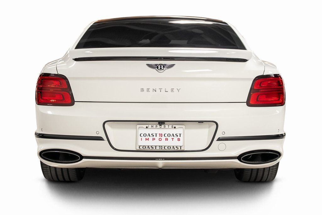 Used 2023 Bentley Flying Spur W12 image 19