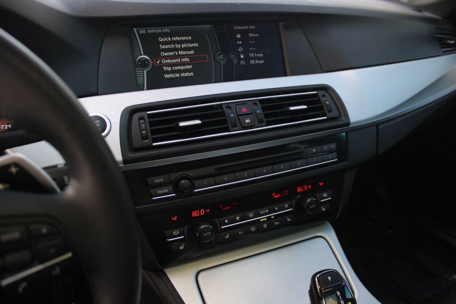 Used 2012 BMW 550i xDrive 550i xDrive image 23