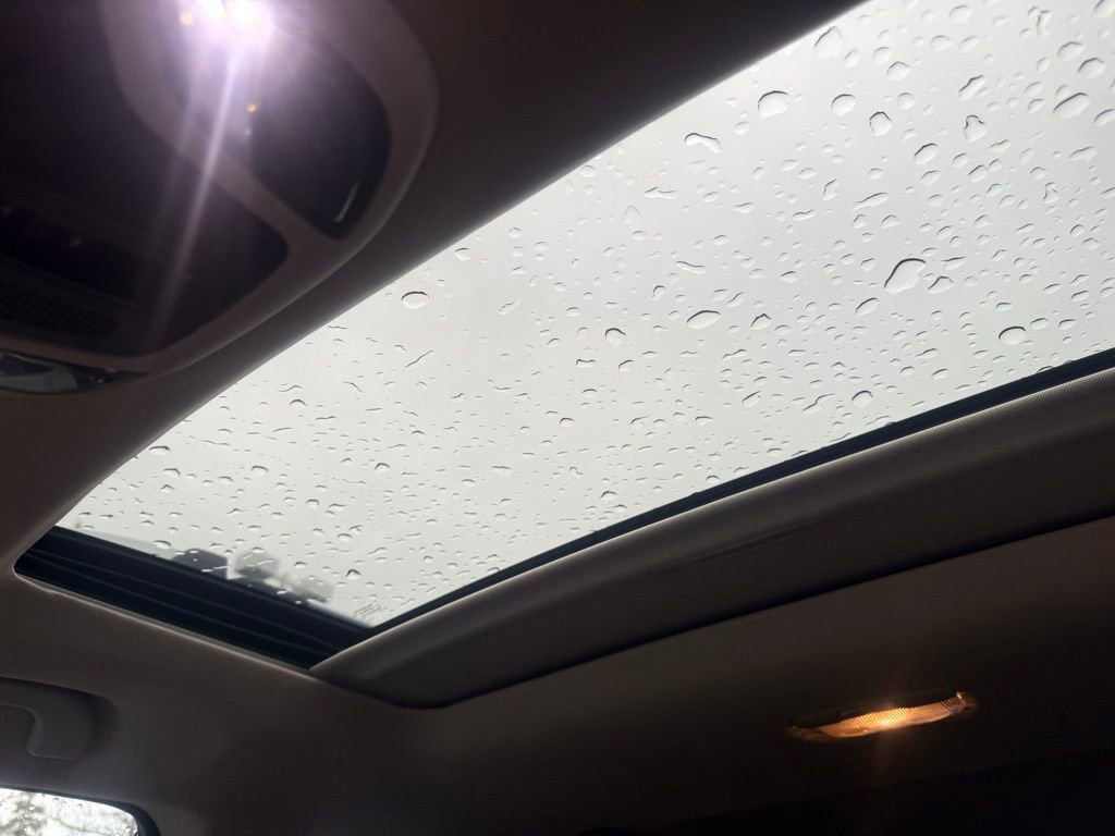 Used 2022 Subaru Outback Touring image 34