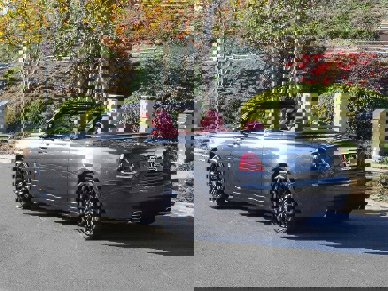 Used 2019 Rolls-Royce Dawn image 4