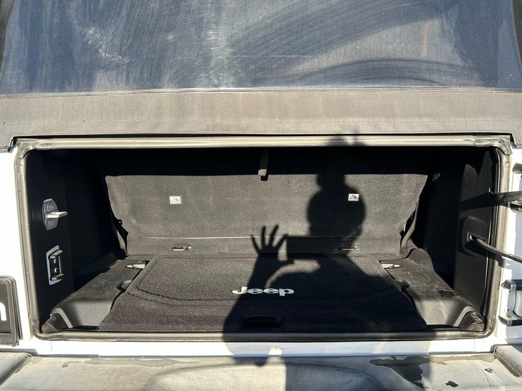 Used 2016 Jeep Wrangler Sport image 25