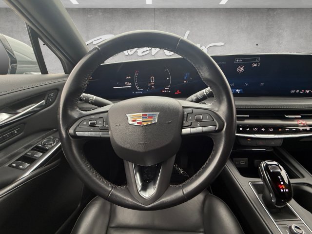 Used 2024 Cadillac XT4 Premium Luxury FWD image 21