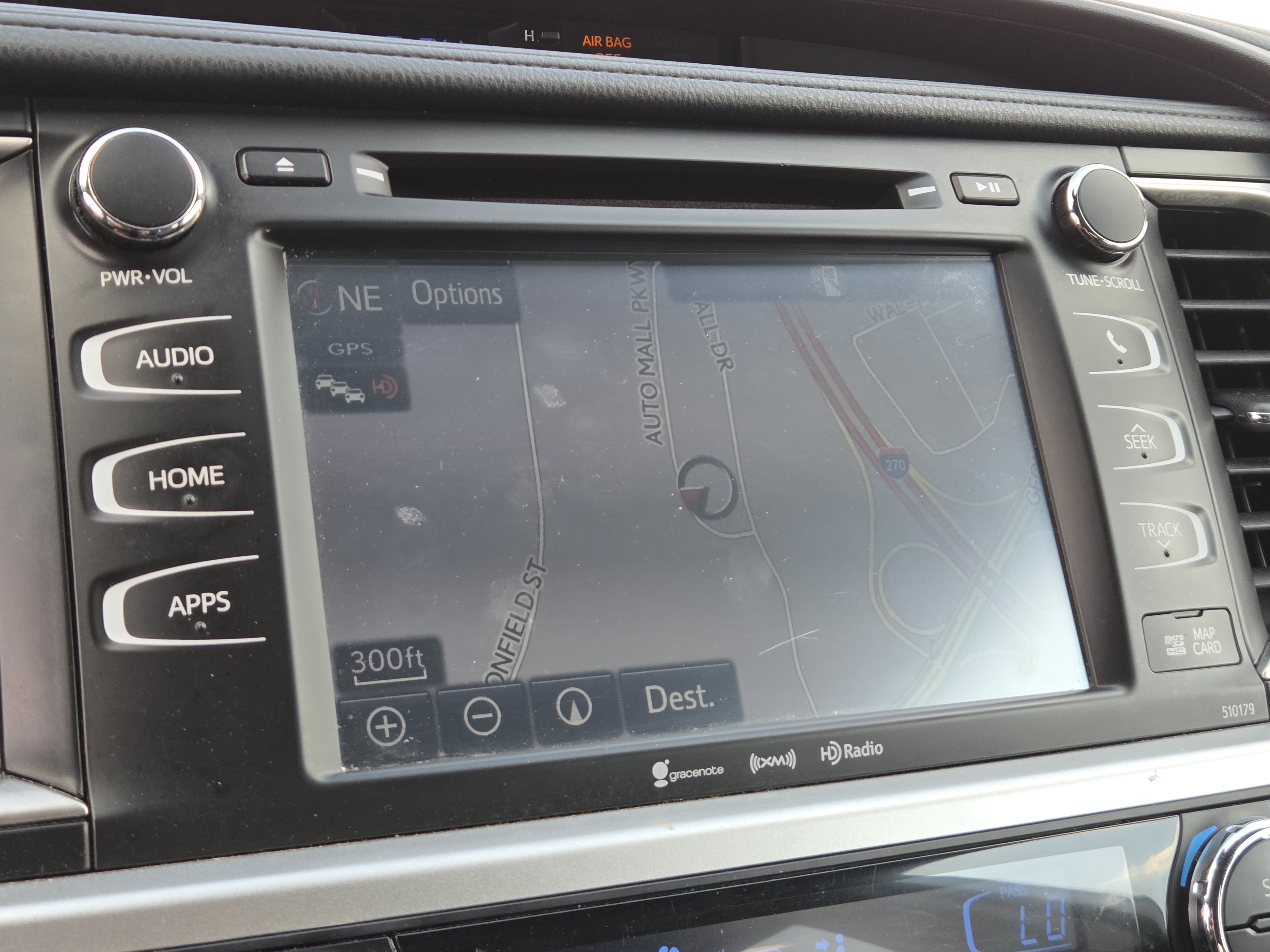 Used 2018 Toyota Highlander SE AWD/4WD image 22