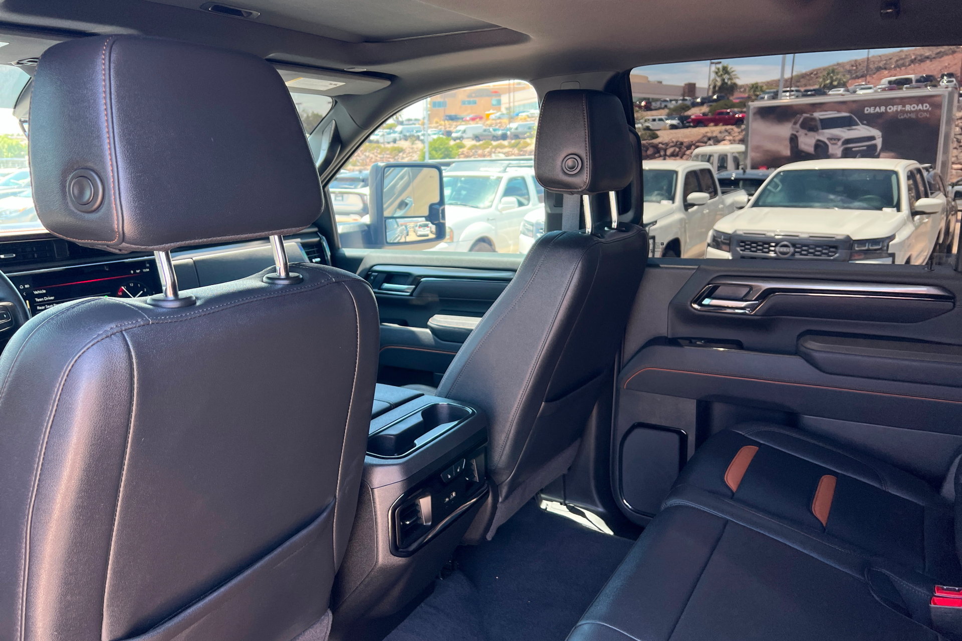 Used 2026 GMC Sierra 3500 AT4 w/ AT4 Premium Plus Package AWD/4WD image 20