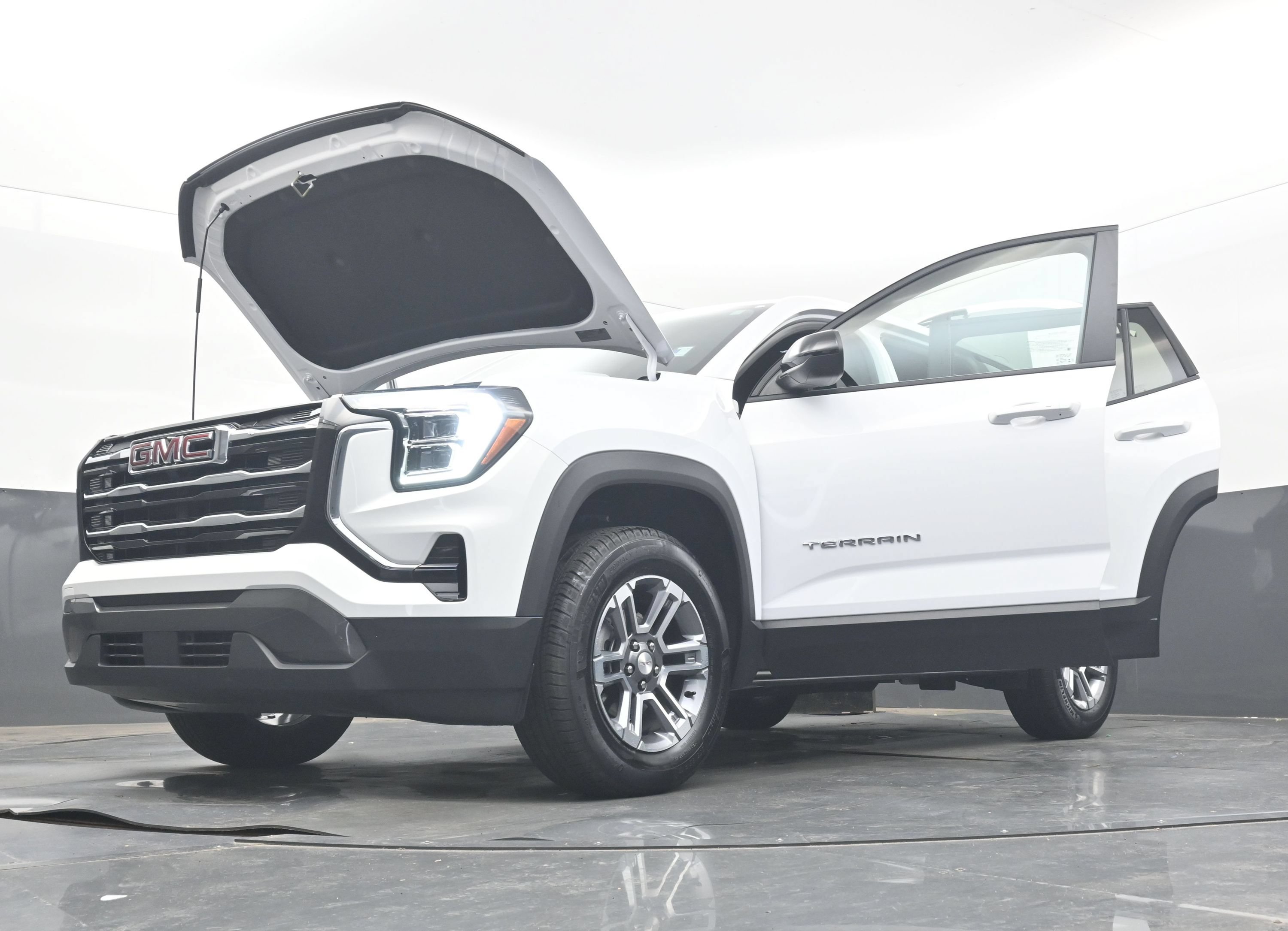 Used 2026 GMC Terrain Elevation FWD image 46