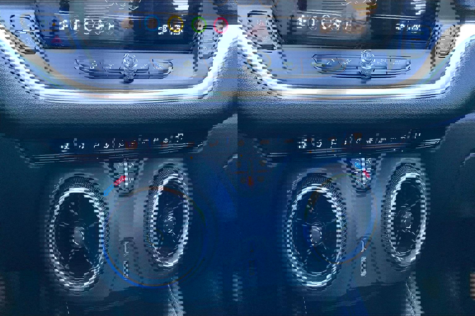 Used 2023 Chevrolet Blazer LT image 15