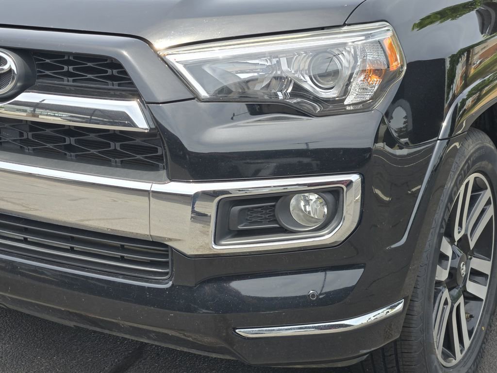 Used 2019 Toyota 4Runner Limited AWD/4WD image 10