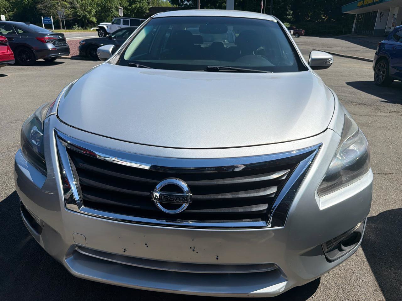 Used 2013 Nissan Altima 2.5 SL FWD image 2