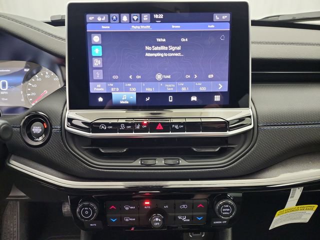 New 2026 Jeep Compass Limited image 13