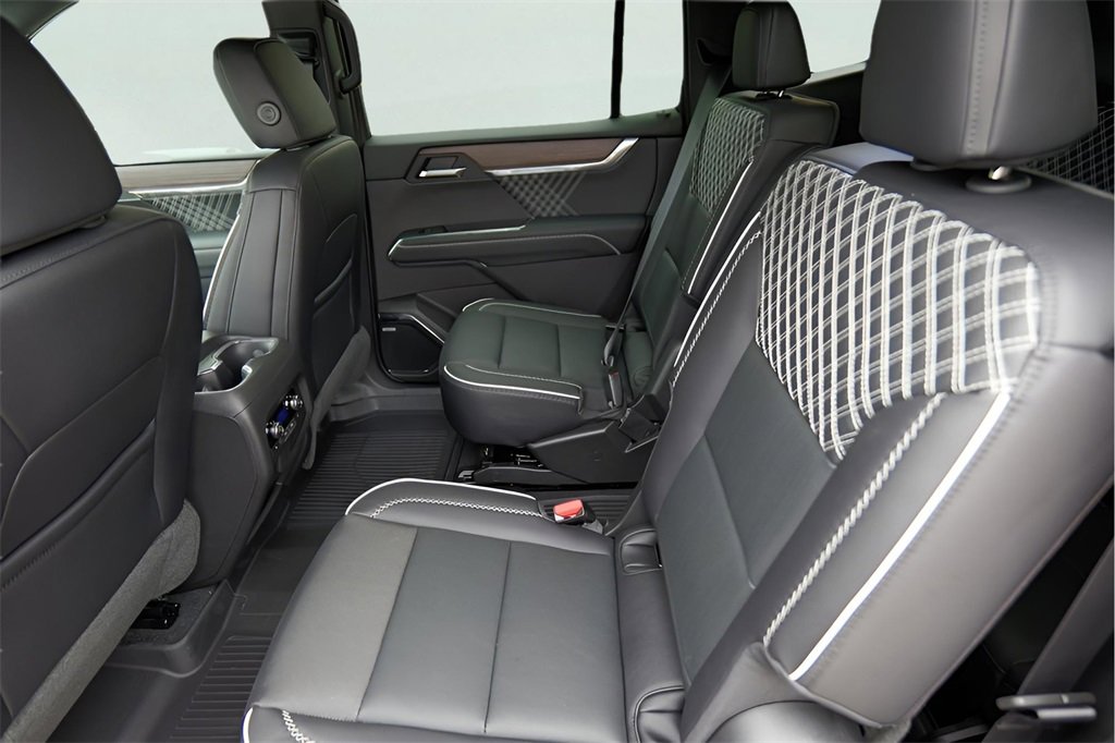 New 2026 GMC Acadia Denali w/ Super Cruise Package image 23