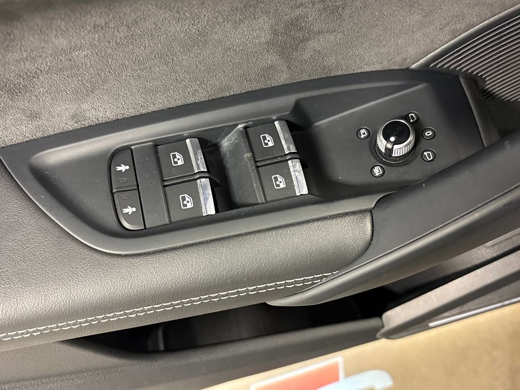Used 2020 Audi SQ5 Premium Plus w/ Premium Plus Package image 31
