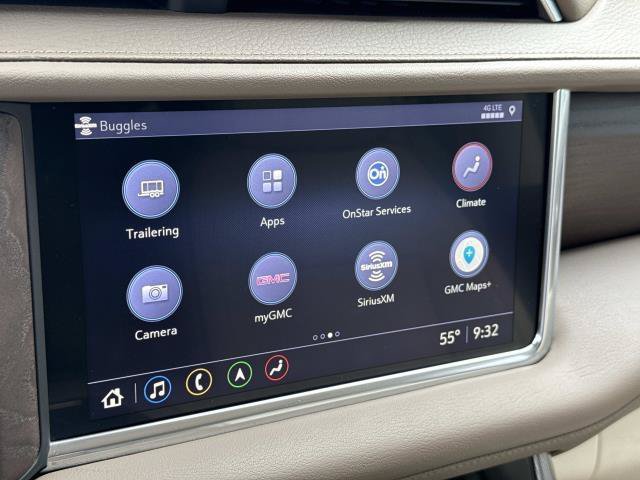 Used 2021 GMC Yukon Denali w/ Denali Premium Package AWD/4WD image 18