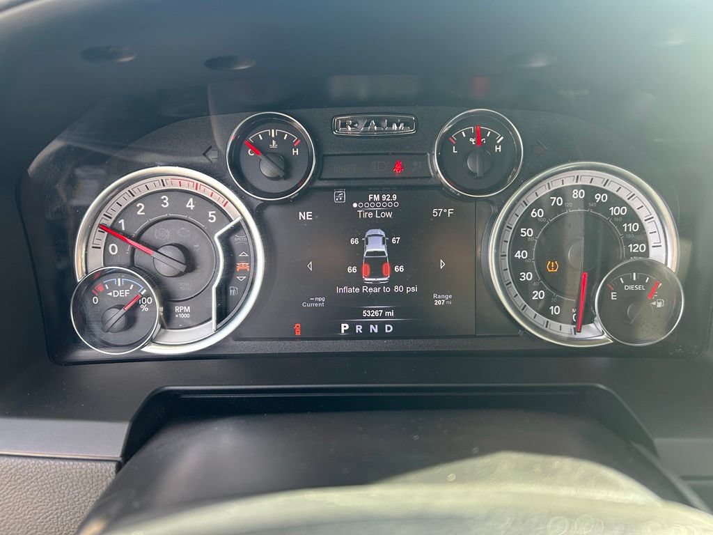 Used 2018 RAM 2500 Big Horn w/ Sport Appearance Group AWD/4WD image 19