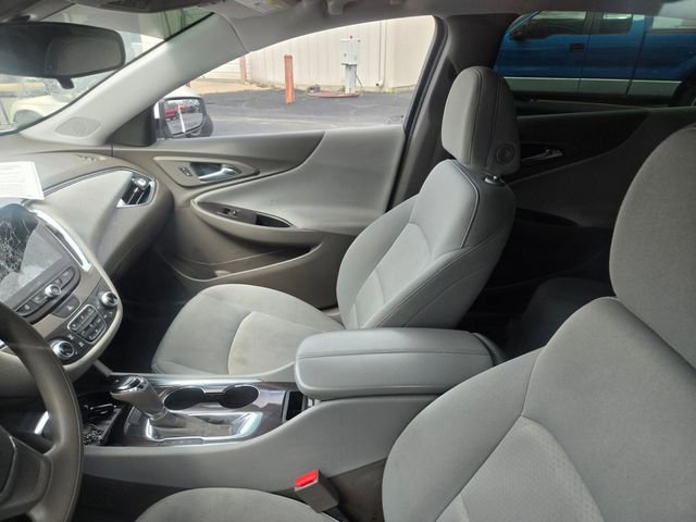 Used 2019 Chevrolet Malibu LT image 9