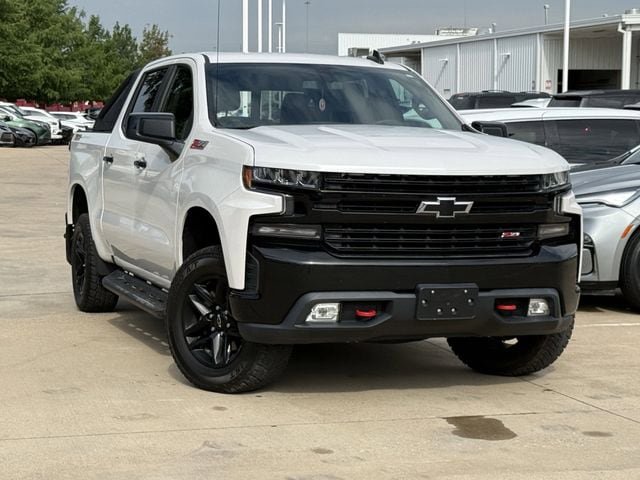 Used 2019 Chevrolet Silverado 1500 LT Trail Boss AWD/4WD image 2