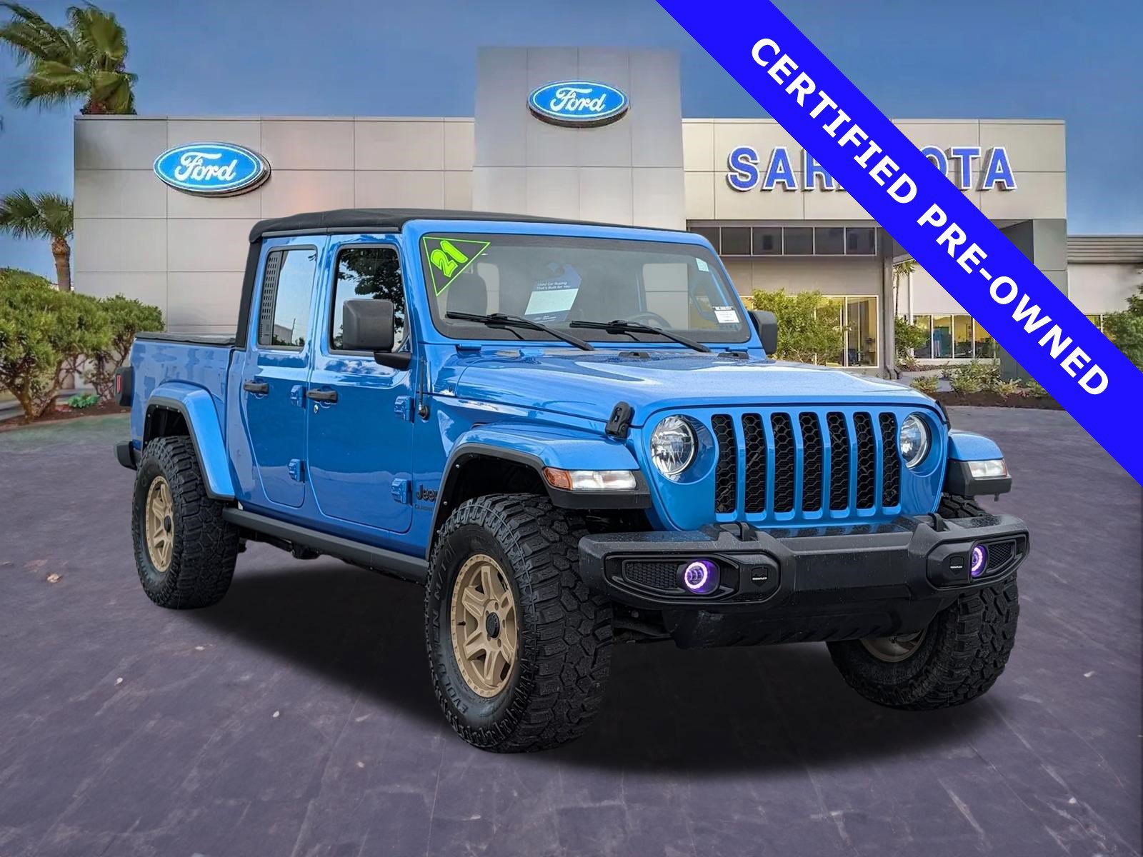 Used 2021 Jeep Gladiator Sport AWD/4WD image 1