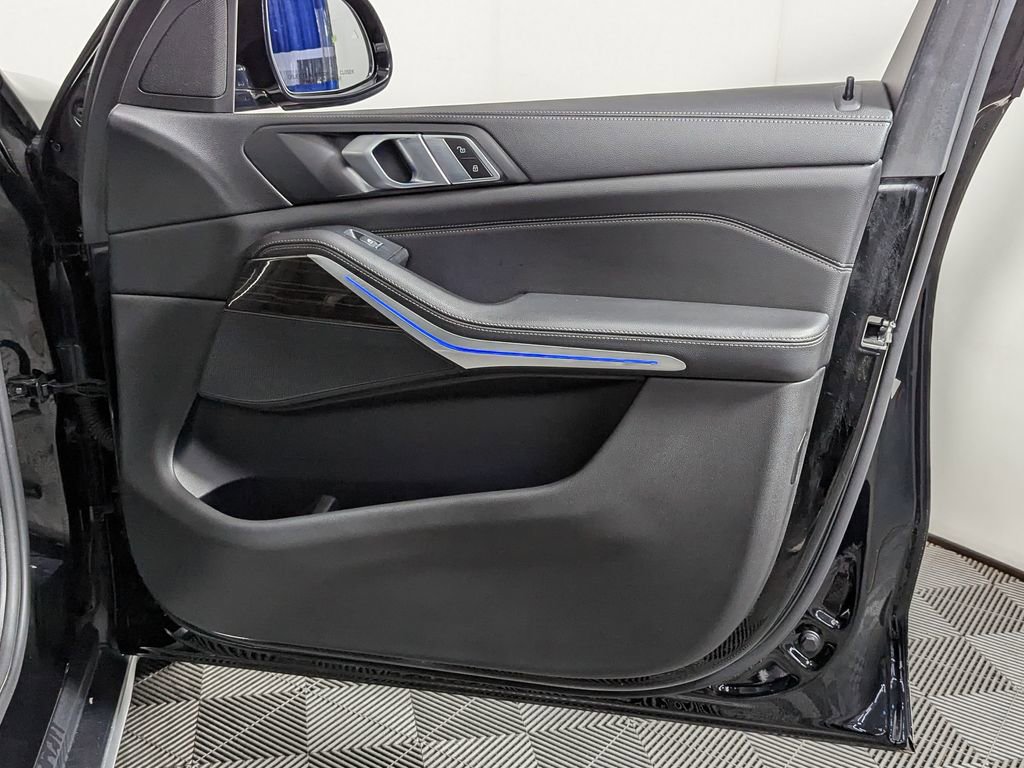 Used 2019 BMW X5 xDrive40i w/ Convenience Package image 27