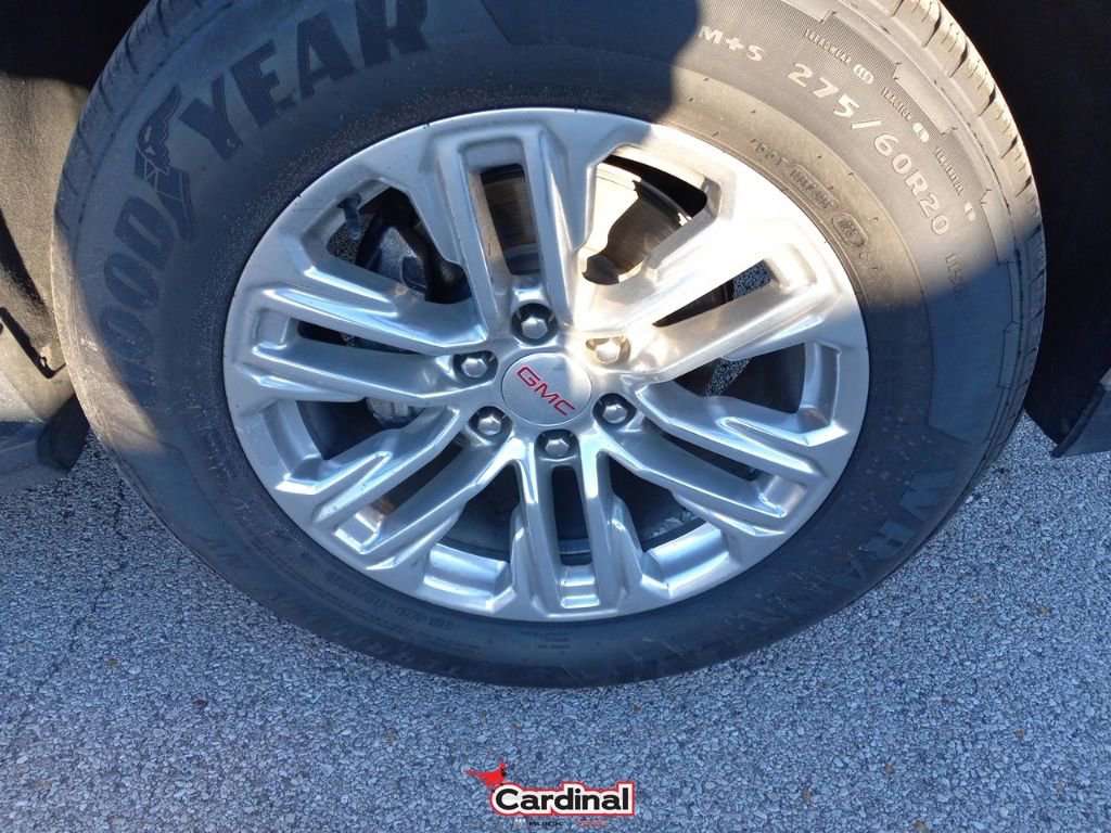 Used 2022 GMC Yukon XL SLE w/ Gmc Pro Safety Plus Package image 2