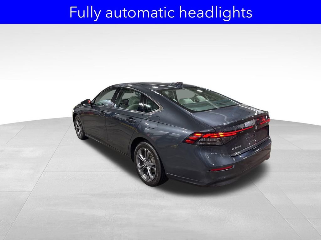 Certified 2023 Honda Accord EX image 8