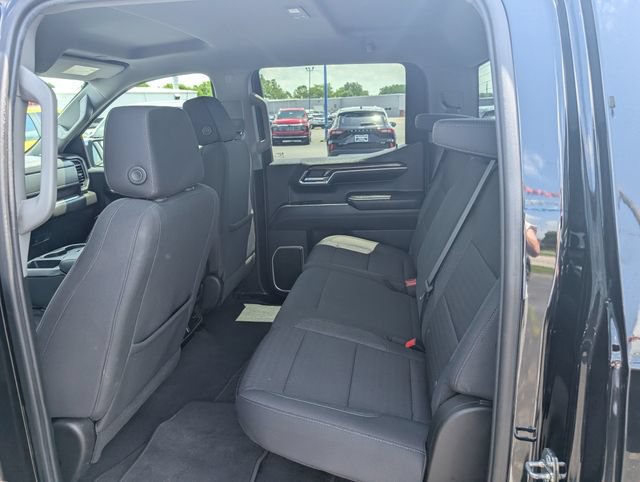 Used 2024 Chevrolet Silverado 1500 LT AWD/4WD image 10