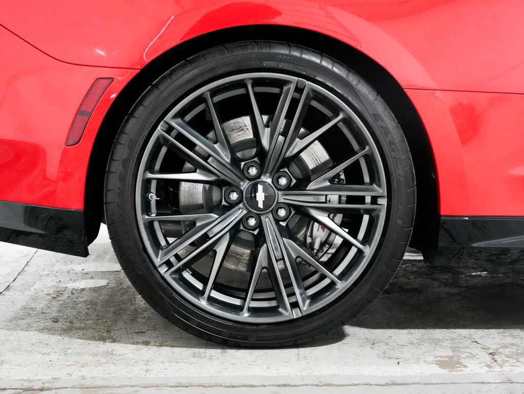 Used 2017 Chevrolet Camaro ZL1 RWD image 41