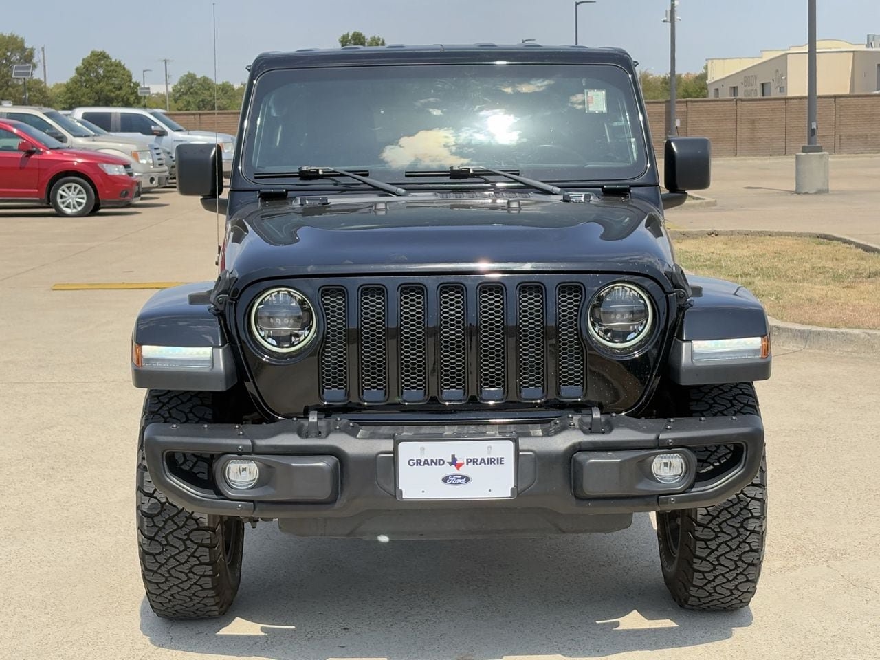 Used 2023 Jeep Wrangler Sport AWD/4WD image 9
