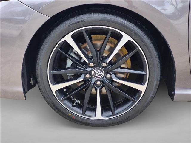 Used 2020 Toyota Camry XSE FWD image 23