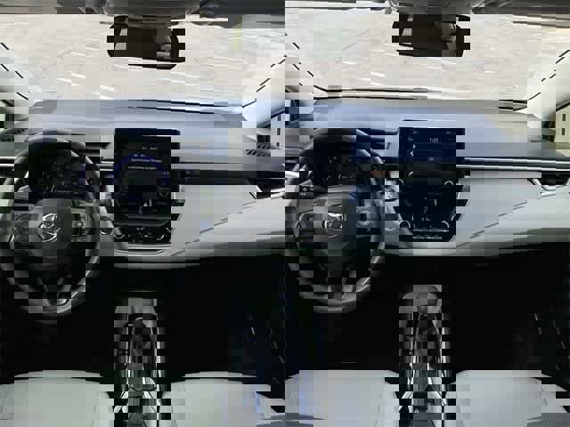 Used 2022 Toyota Corolla LE image 18